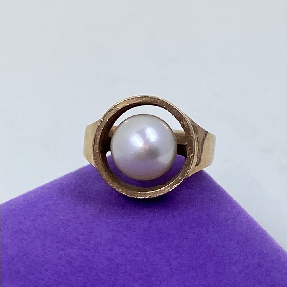 LAST CHANCE! 💛 Vintage 10k Gold Pearl Ring | Statement Pinky Ring